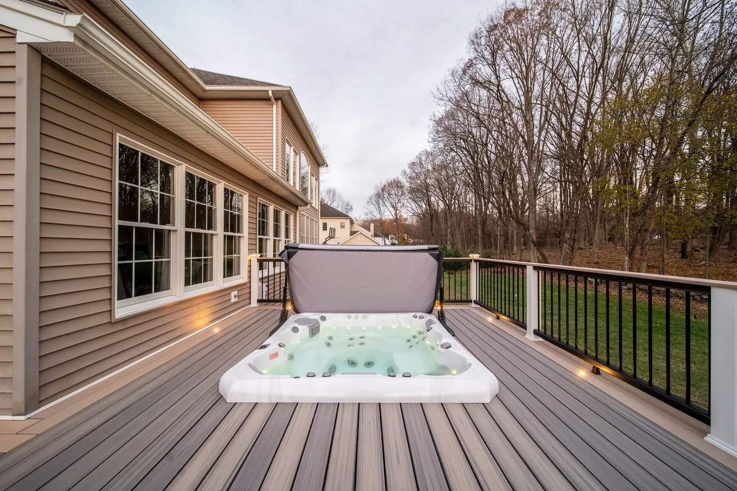 Spa platform on a Putnam County river-view deck